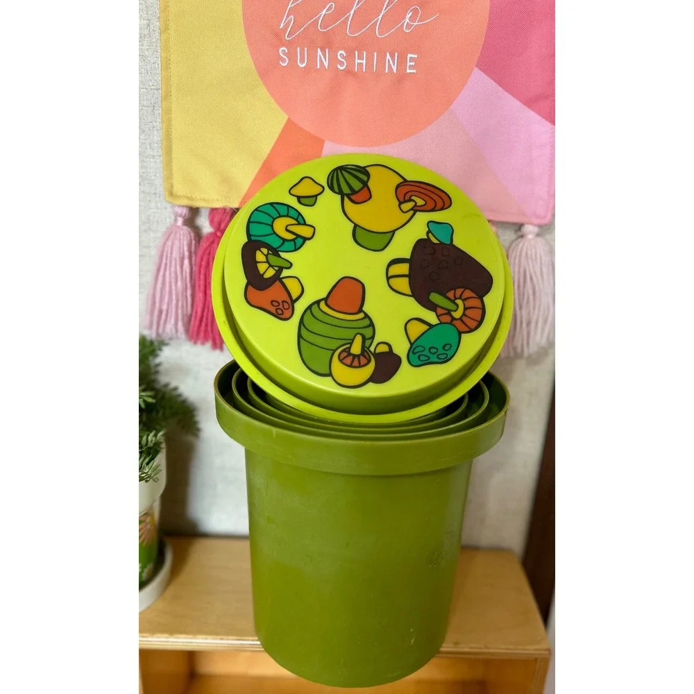 Vintage Rubbermaid Mushroom Canister Set 4pc Avocado Green Nesting 70s Retro